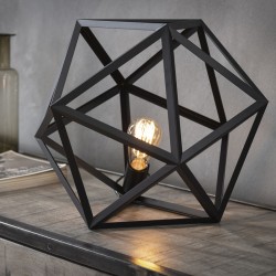 Lampe de table un abat-jour hexagonal en métal formé de triangles ouverts de style industriel