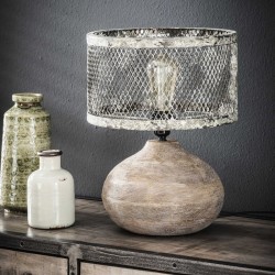 Lampe de table un abat-jour en cuivre cylindrique recouvert d’une grille fermée de style industriel rétro